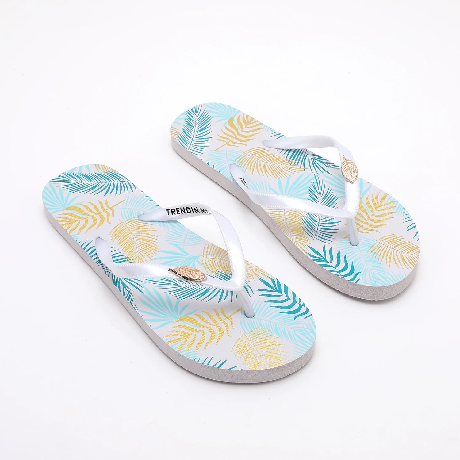 Women's flip flops, light and soft footbed, beach sandal with thin straps