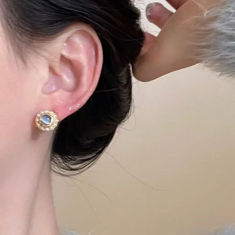 Vintage Blue Cat's Eye & Pearl Ohrstecker