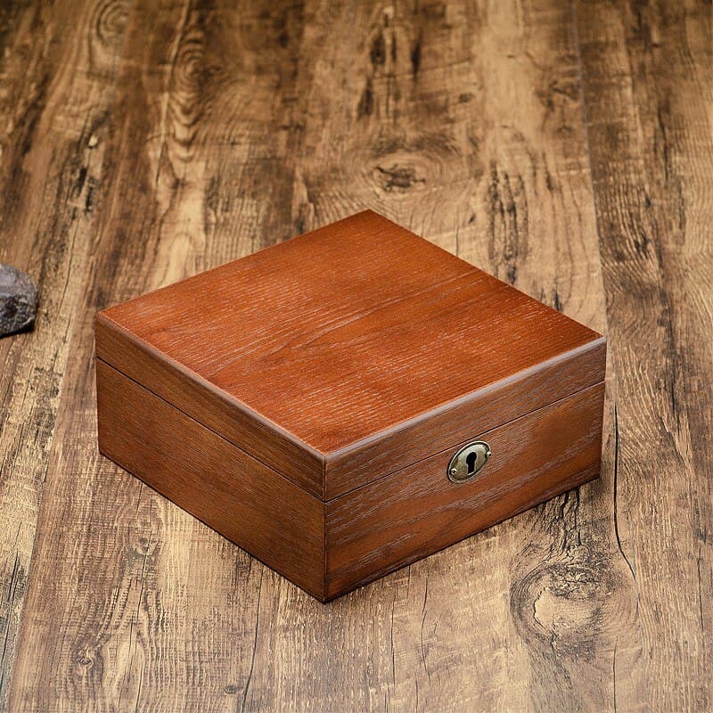 Wooden Watch Box - Natural Design