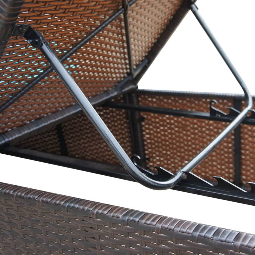 Sonnenliege mit Polster aus Polyrattan