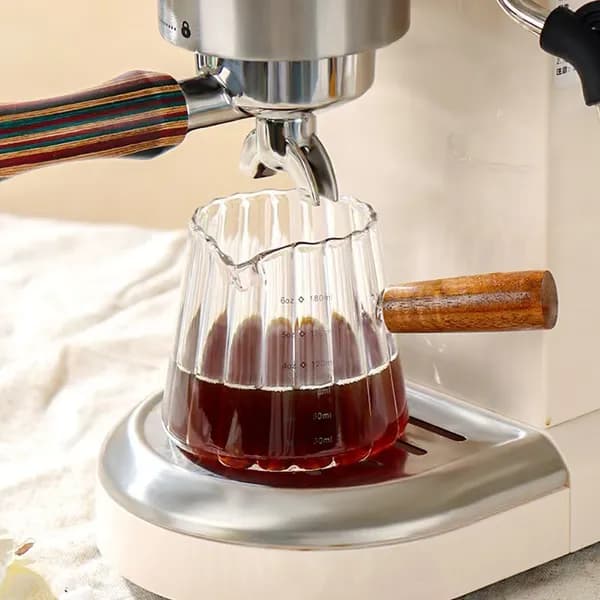 Mini tasse à café en verre avec anse en bois, 180 ml