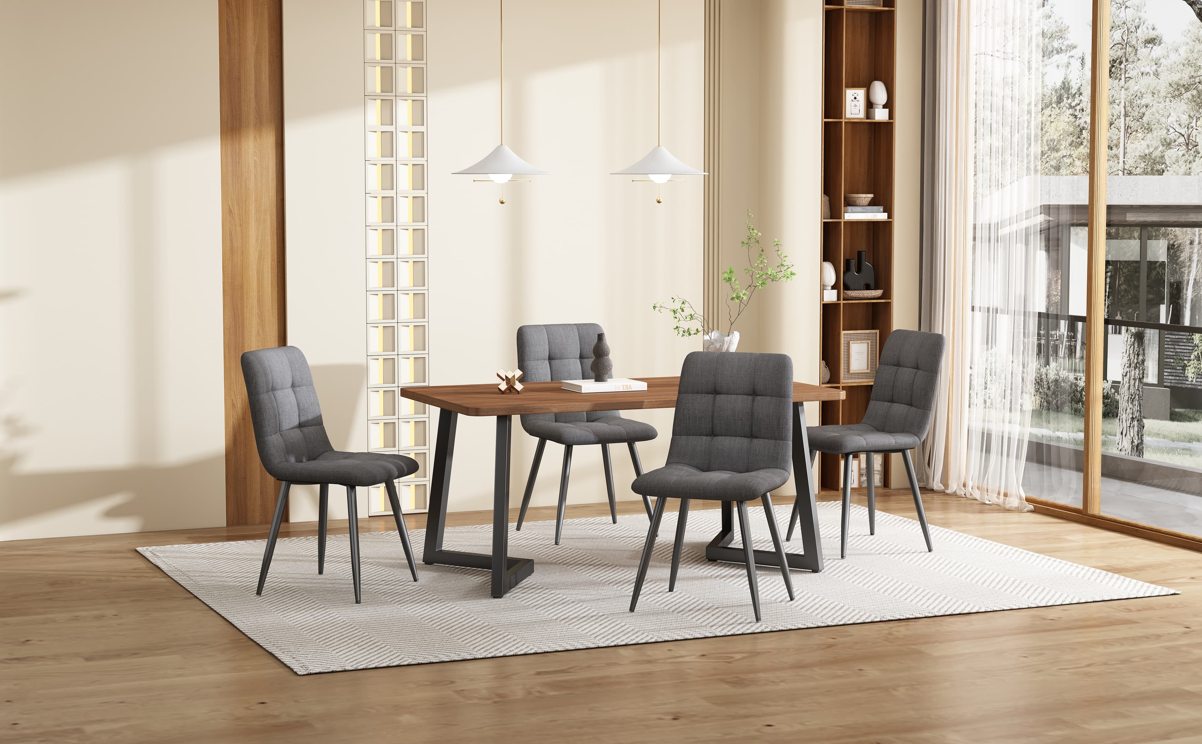 Esszimmerset mit Tisch und 4 Stühlen