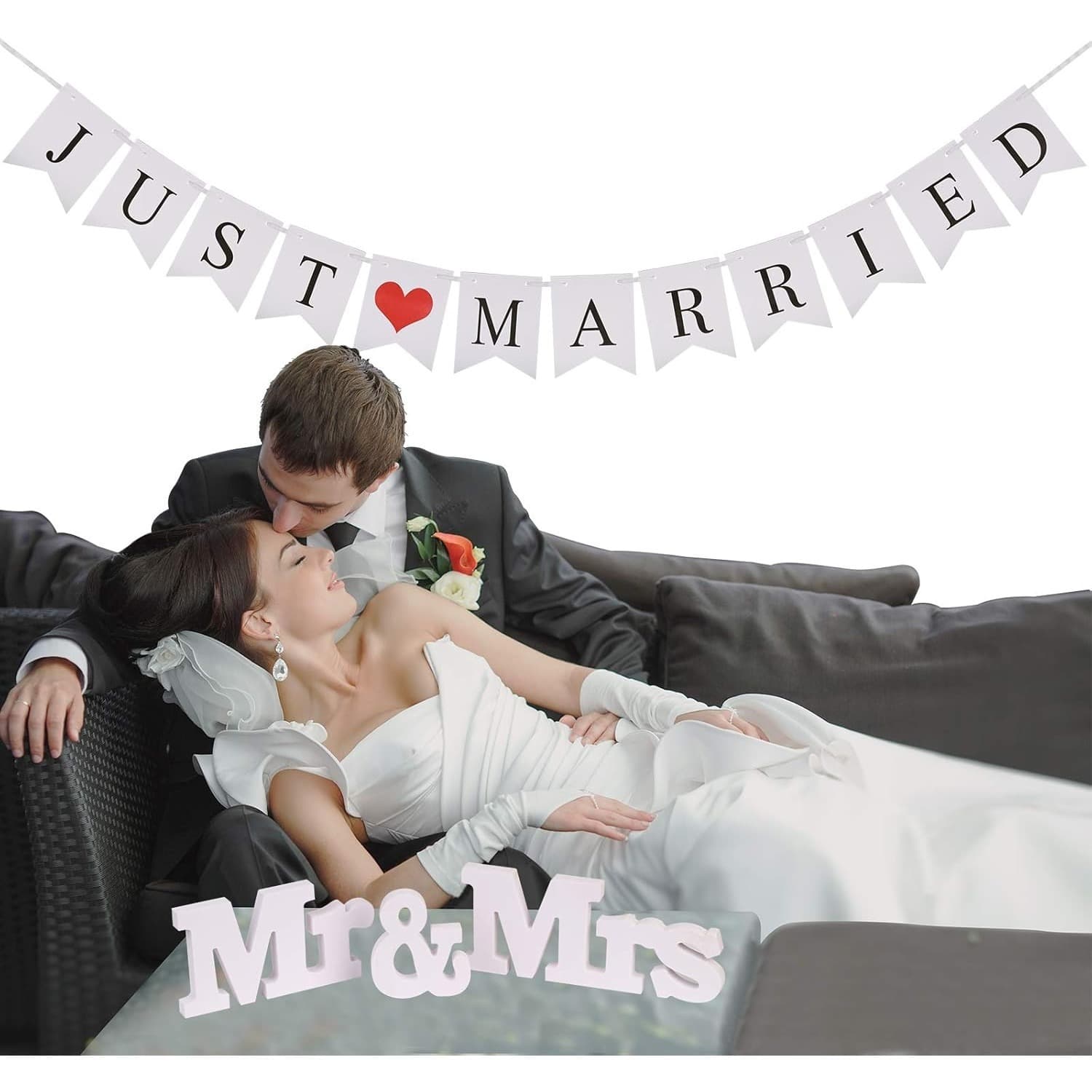Mr & Mrs Hochzeitsschilder mit Just Married Girlande