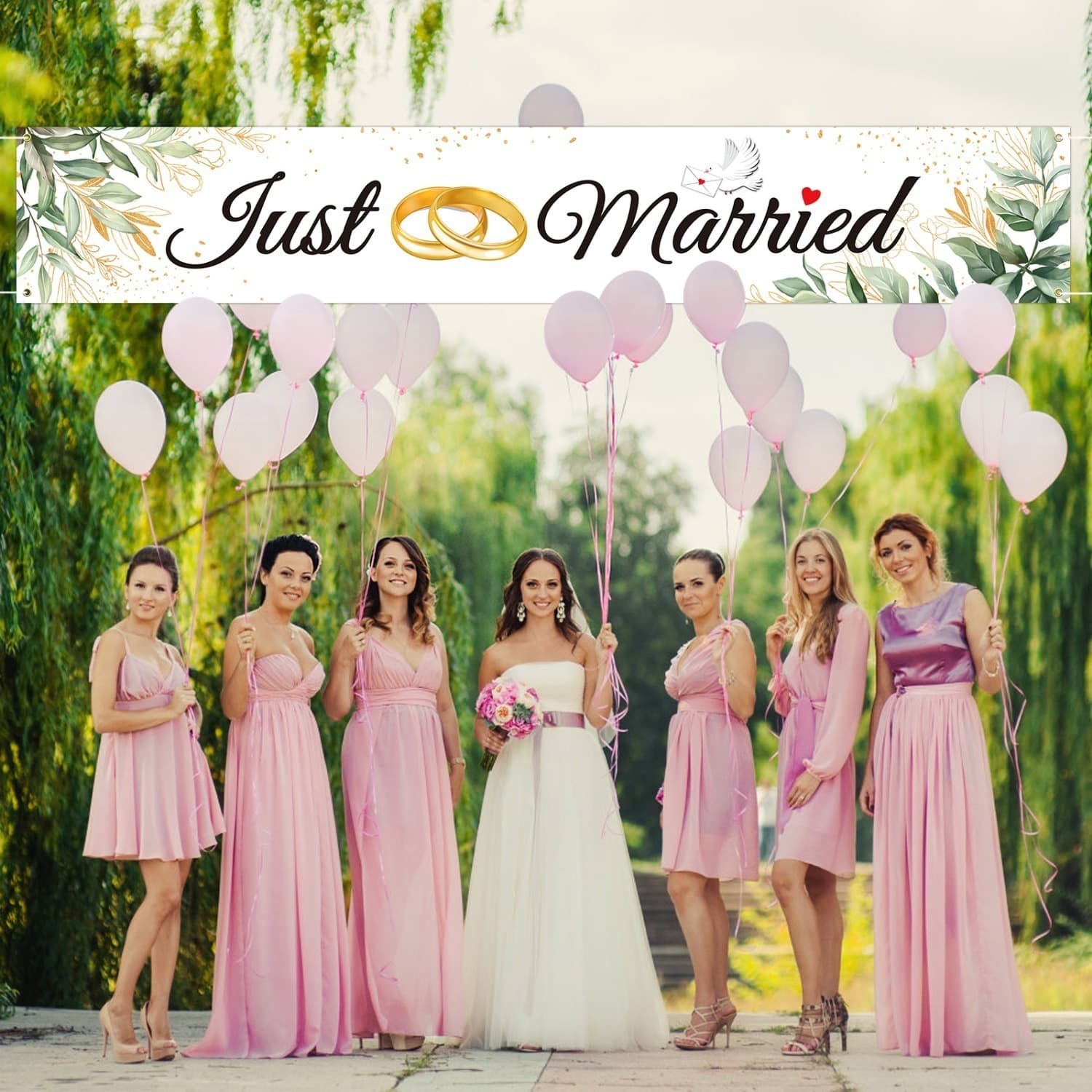 لافتة Just Married قماشية كبيرة