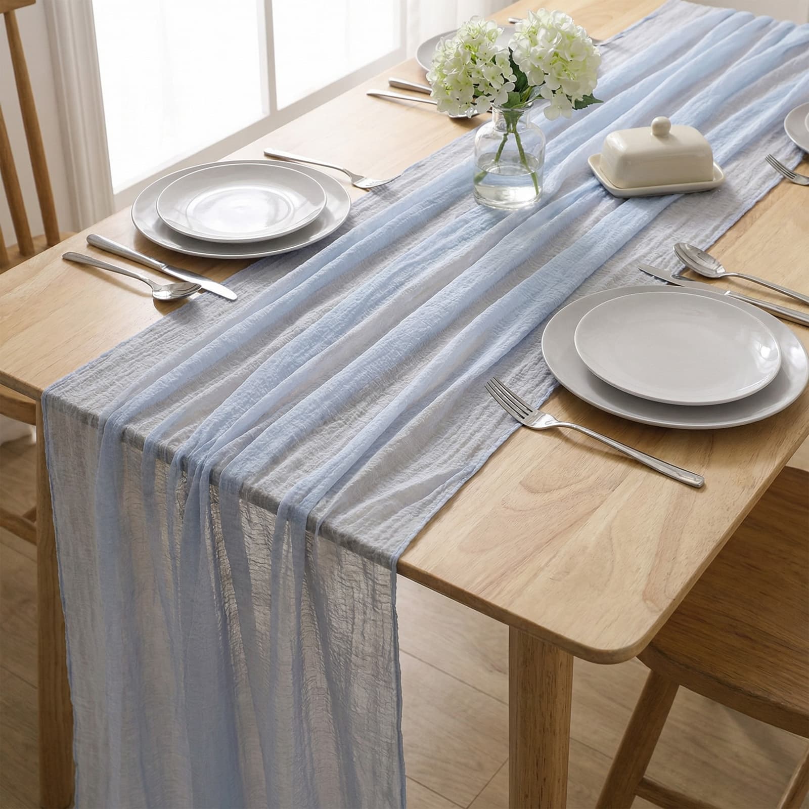 Bubble table runner 80x300 cm grey-blue
