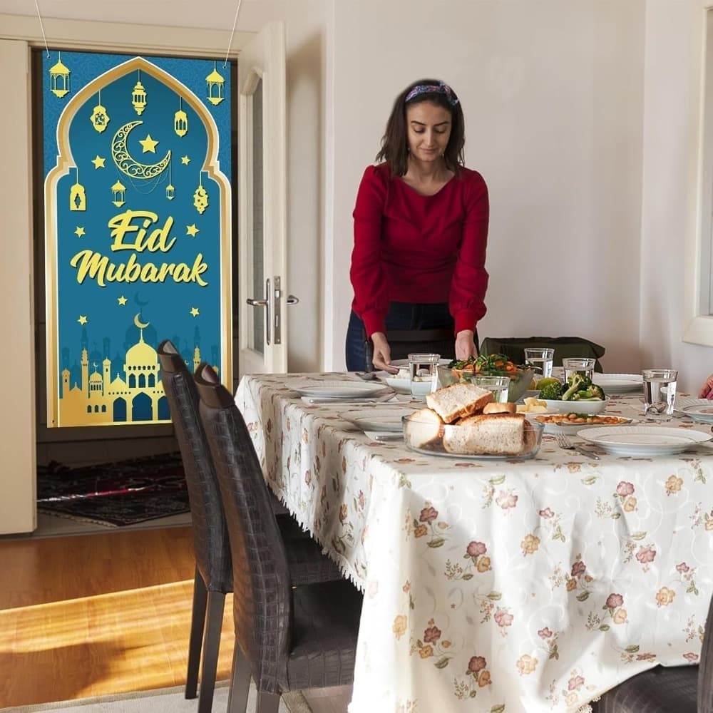 زينة باب رمضان زرقاء لغرفة الحفلات