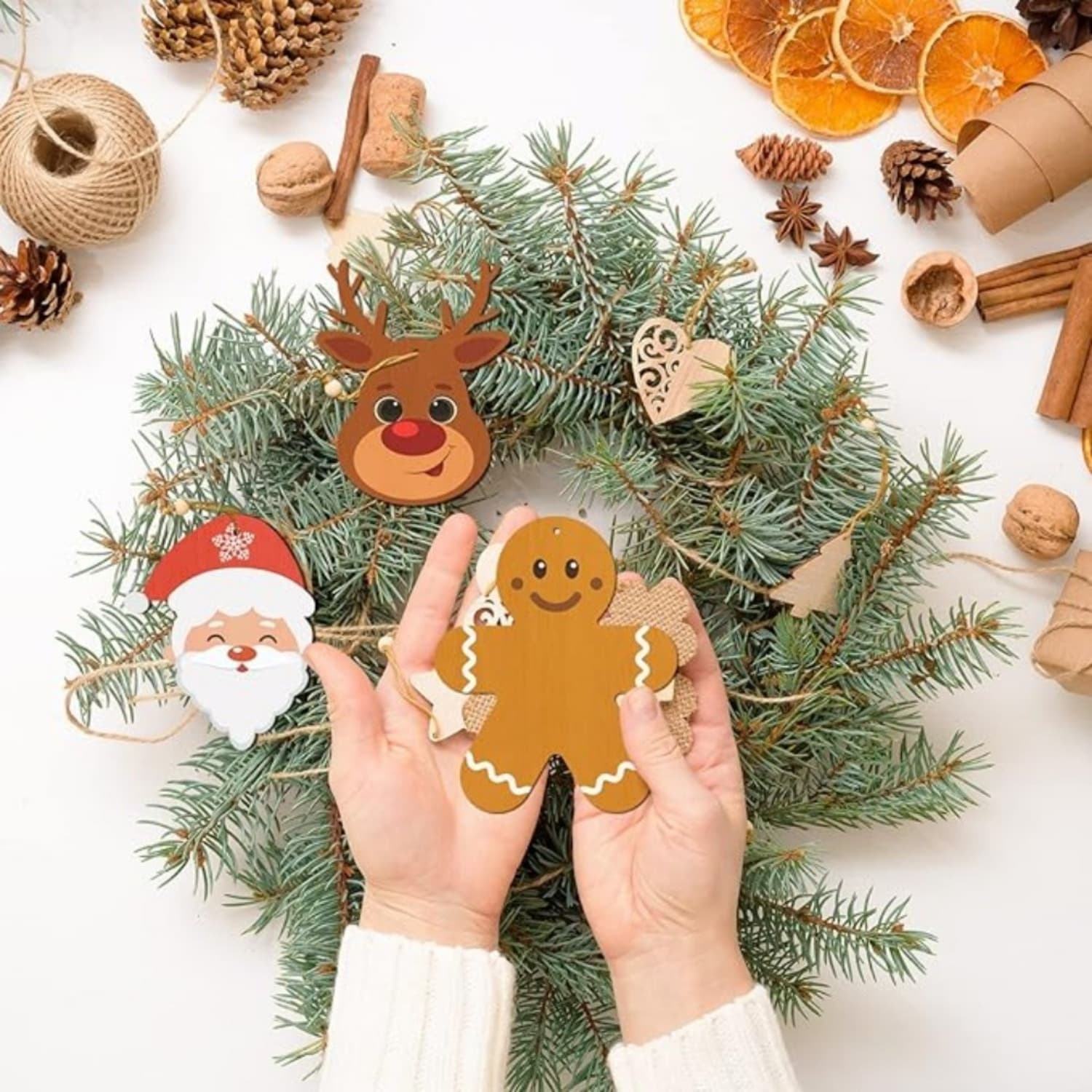 24-Piece Wooden Christmas Craft Kit for Painting