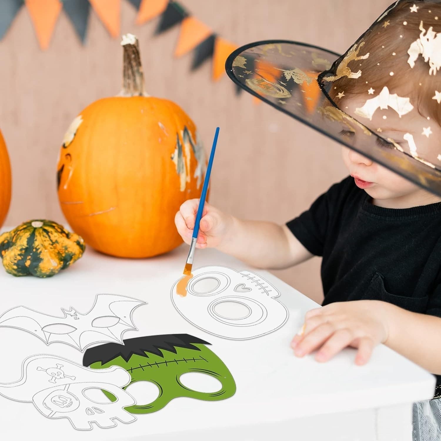 24 masques Halloween papier coloré à bricoler