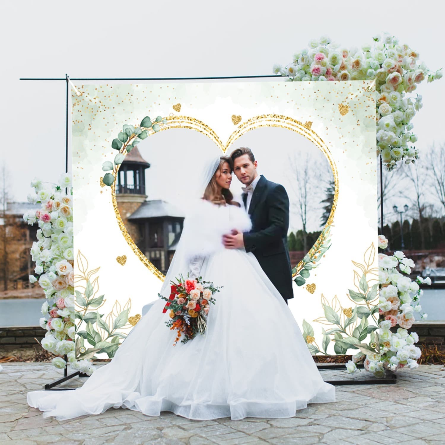 Hochzeitsdeko-Set mit Herz-Ausschnitt und Just-Married-Hintergrund
