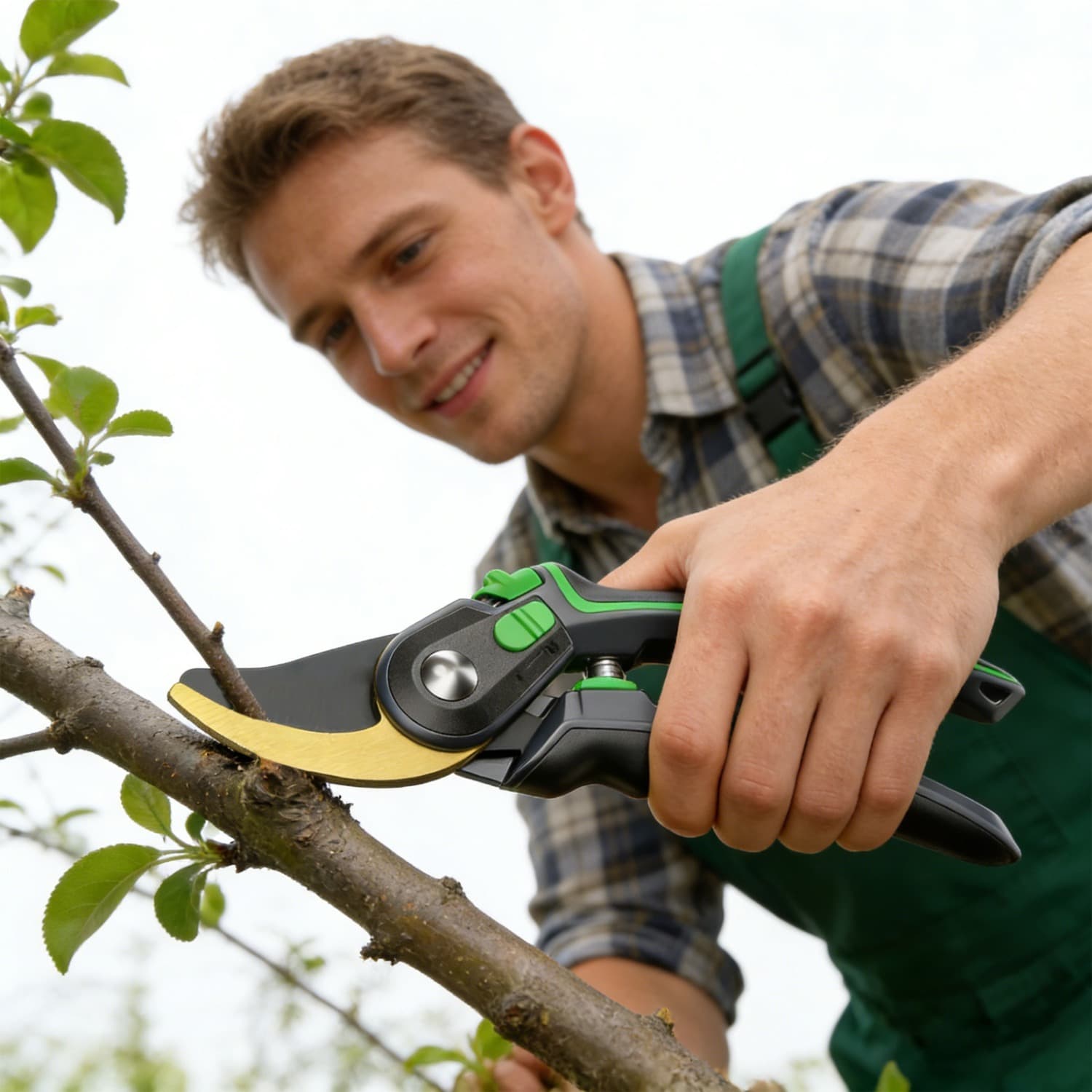 Cesoia da giardino robusta stile Golden Armor per taglio rami