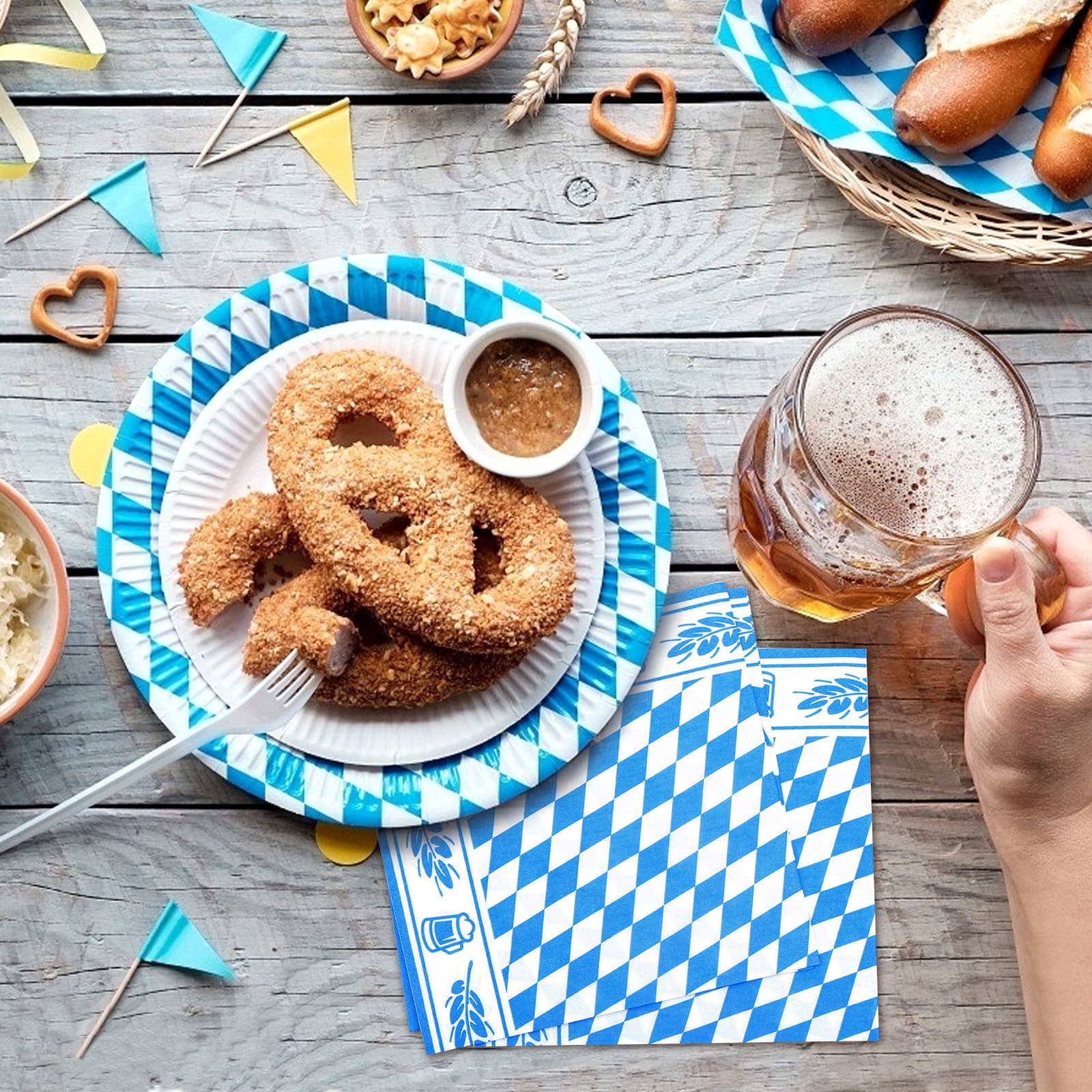 Oktoberfest Servietten, 40er-Pack mit 4 Deko-Elementen