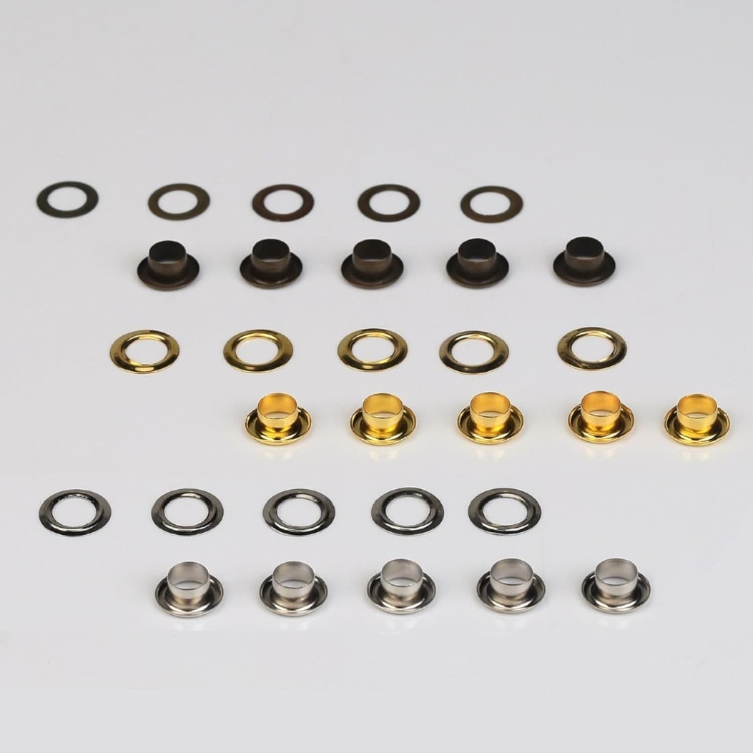 Set da 205 occhielli metallici con attrezzo, argento oro rame