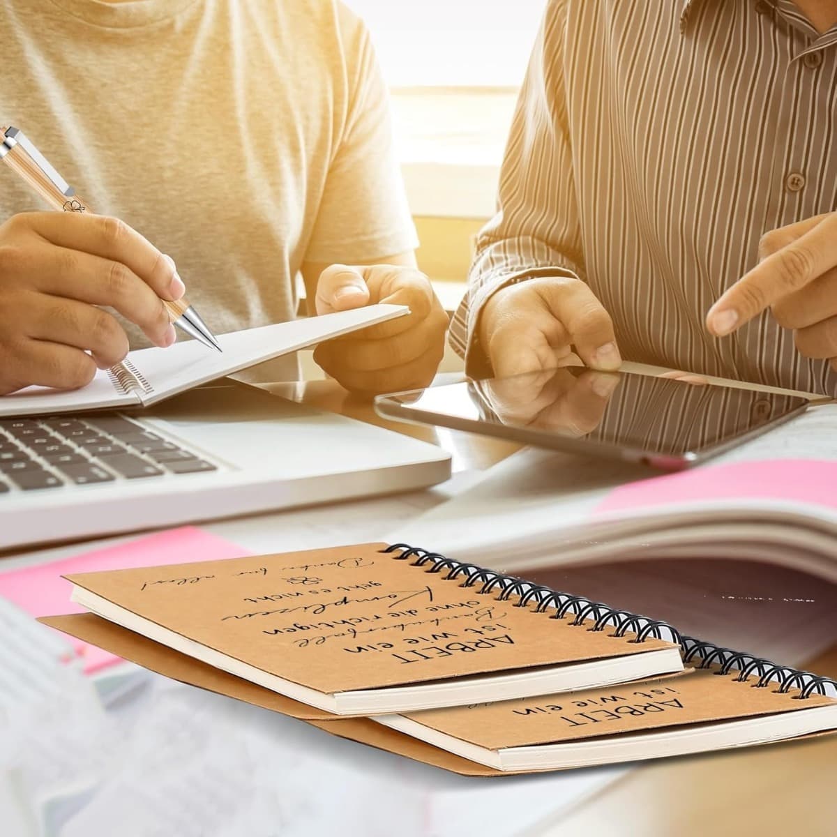 12-teiliges Dankeschön-Geschenkset mit Stiften und Notizbüchern