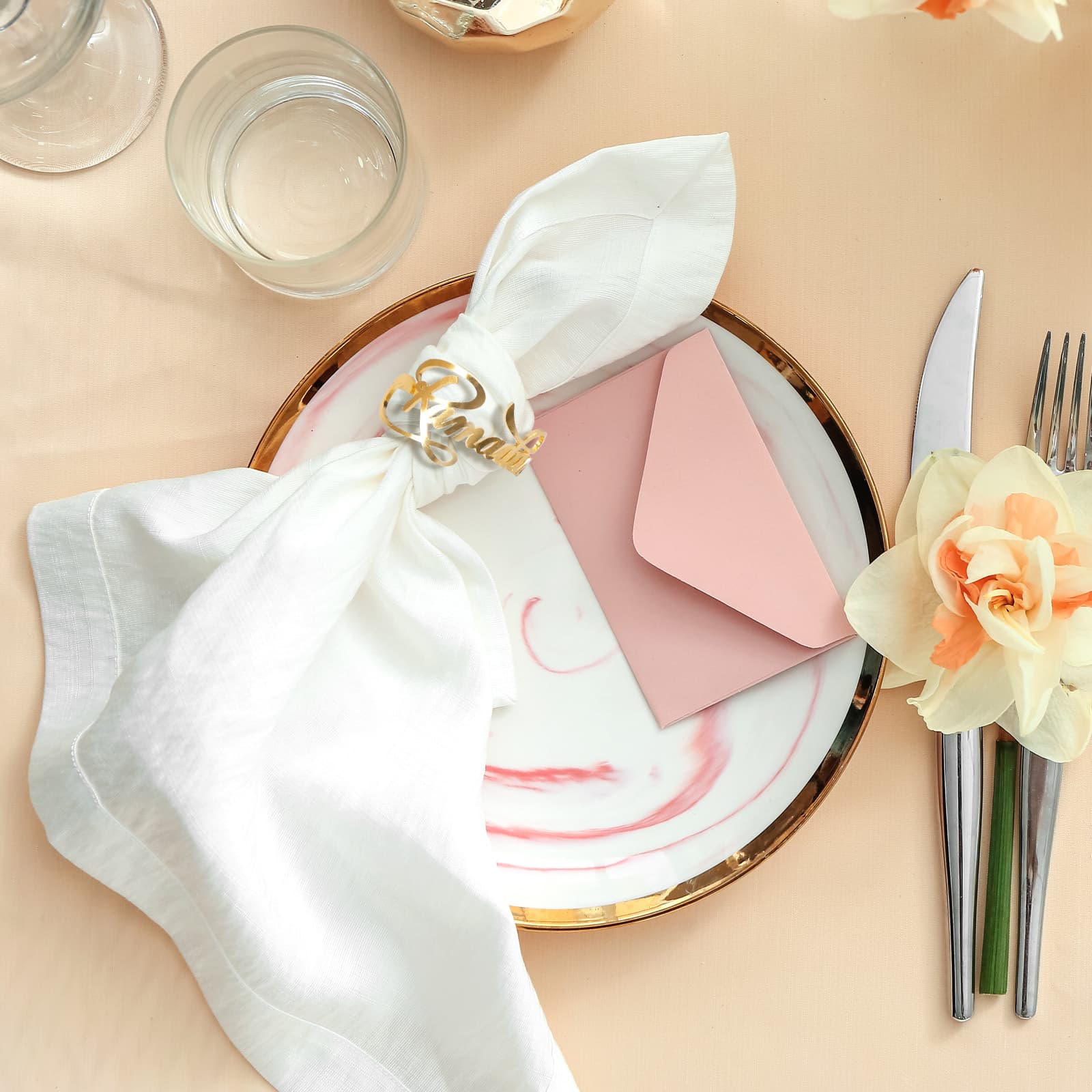 Set de 8 anneaux de serviette dorés