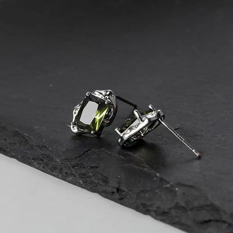 Olive Green Niche Designer Earrings Elegant French Retro Mi