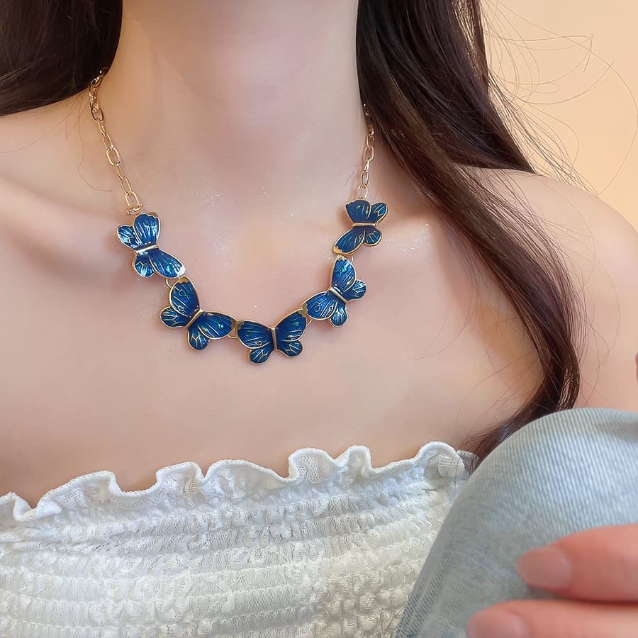 Blauer Schmetterling Anhänger für Frauen - Französischer Stil Luxus-Halskette Goldton Alloy Choker S925 Sterling Silber Post Hypoallergenes Schmuck