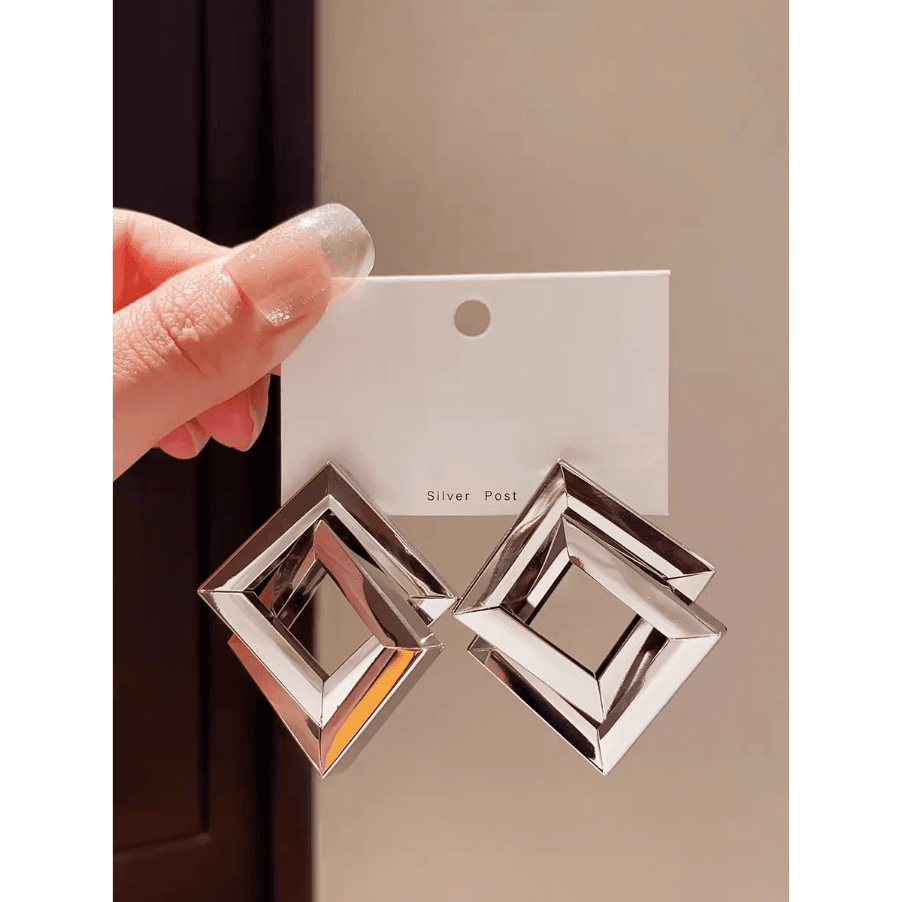 Minimalistische große Rhombus-Ohrringe