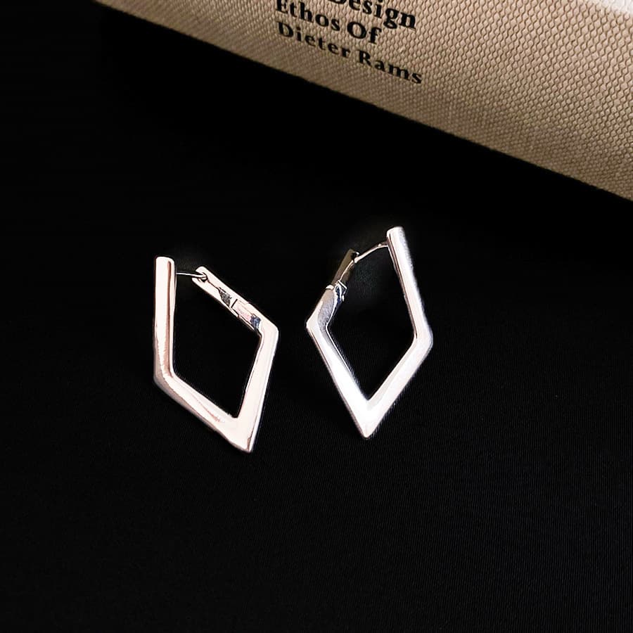 Silberne Kreis-Ohrstecker - Edle Nische-Design All-Match-Ohrschmuck