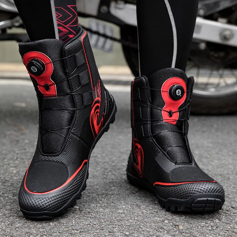Bottes outdoor pour hommes antidérapantes et résistantes