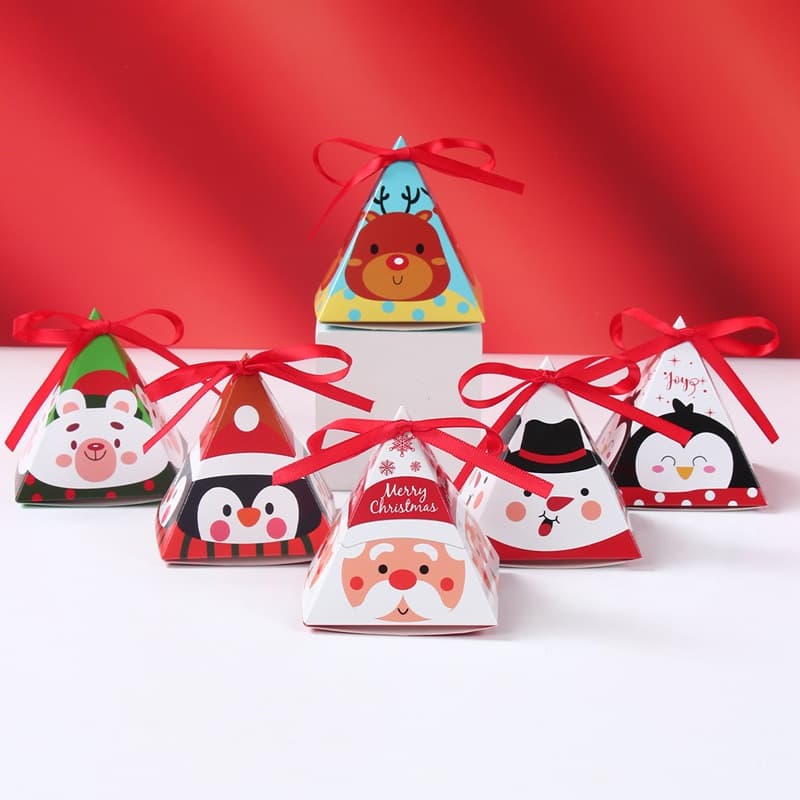 Christmas Triangle Candy Box Santa Snowman Party Gift Box Packaging Wedding Candies Box Festival Candy Box