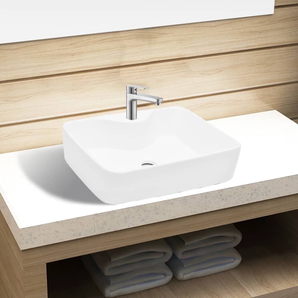 Quadratisches Keramik-Waschbecken mit Hahnloch