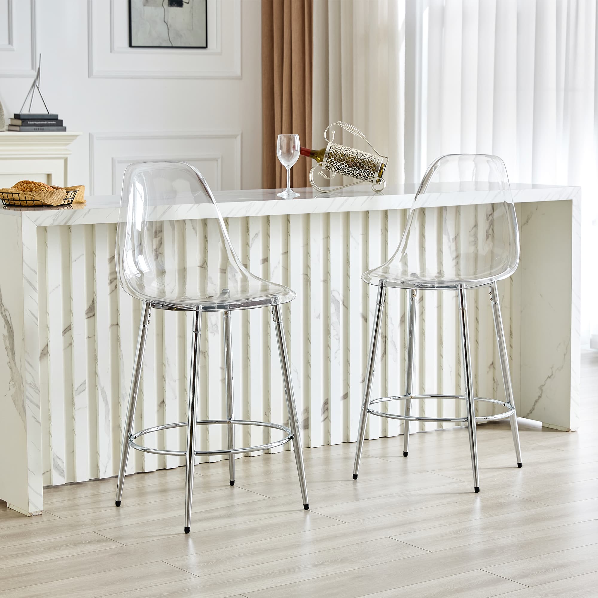 Barhocker-Set aus 2 transparenten Hockern mit schwebendem Design
