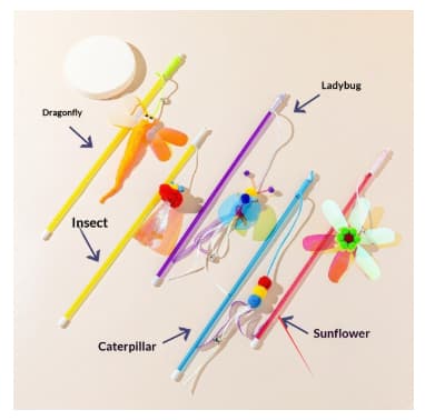 Giocattolo per gatti con pezzi di plastica lucenti e riflettenti