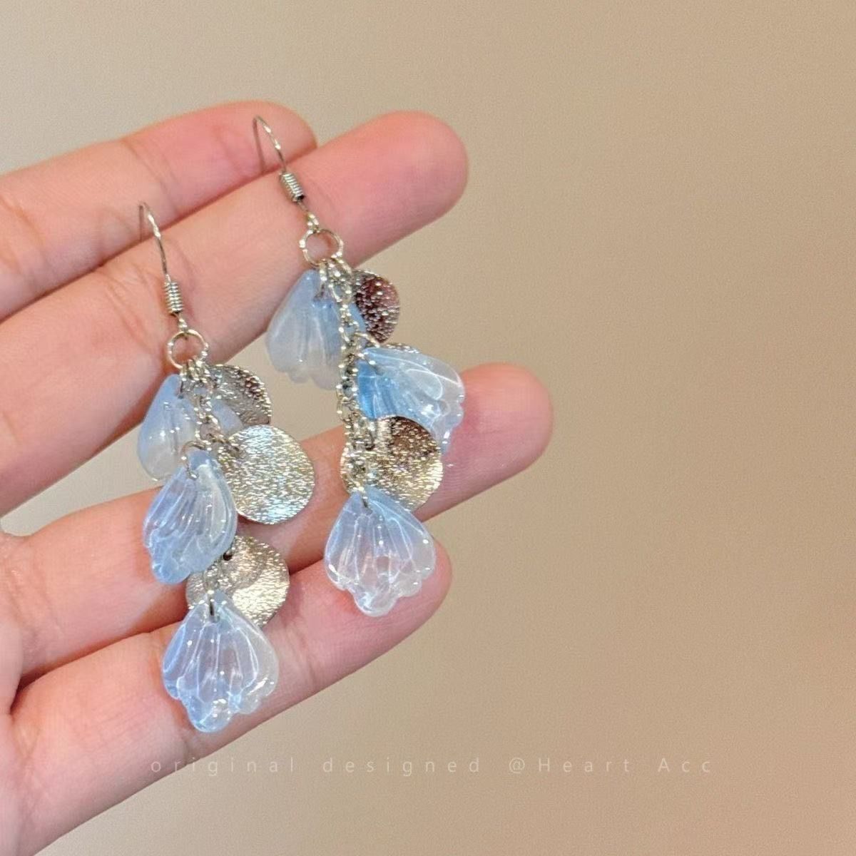 Gradient-Blau Earrings mit getrockneten Blumen und Muscheln