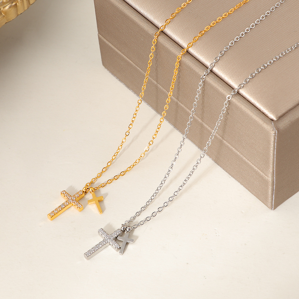 Titanium-Steel-Diamantbesetztes-Kreuz-Halskette