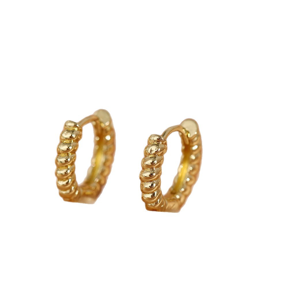 Niche French Minimalist 18K Plain-hoop Earrings