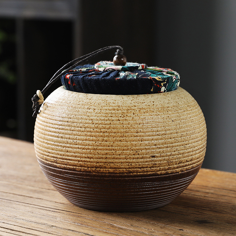 Vase en céramique à rayures main peinte minimaliste moderne avec deux anses