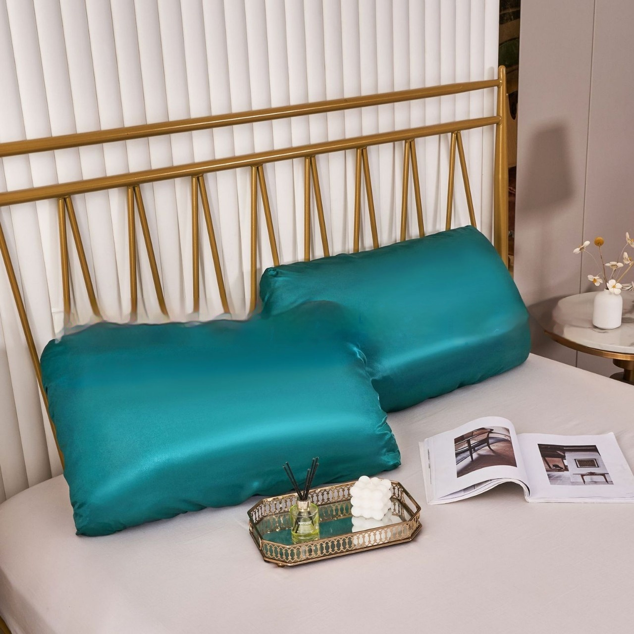 Minimalistischer Sommer-Satin-Kissenbezug in Solid-Farbe